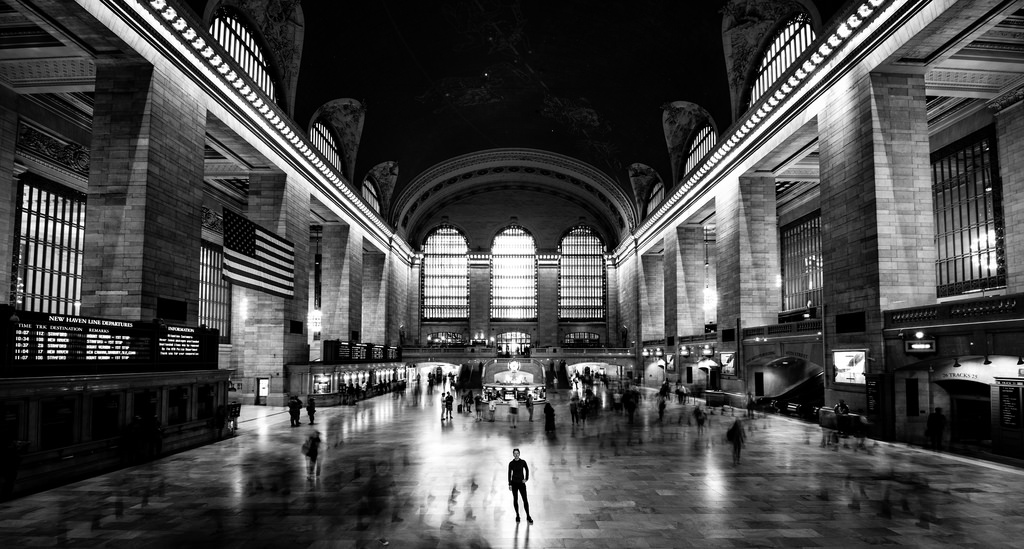 Picture Black and white photograph of Grand Central Station